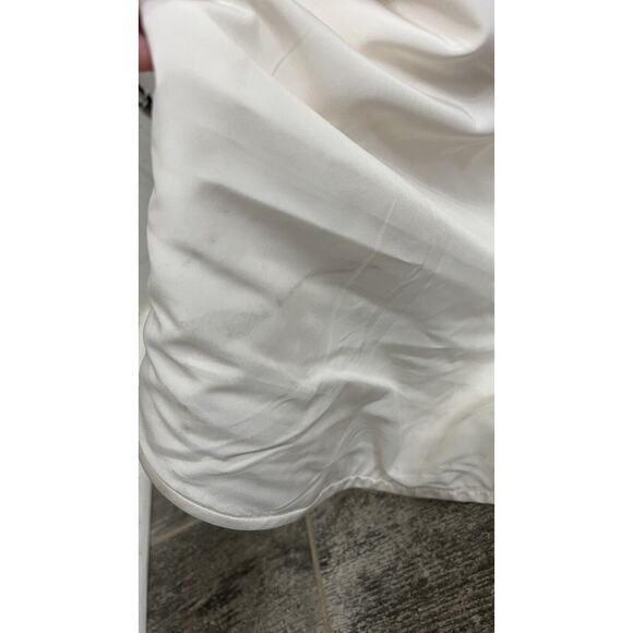 Mikaella Bridal Wedding Dress Cream/Pearl Color Size 8 Style #2267 NWT $2000 - Picture 12 of 16